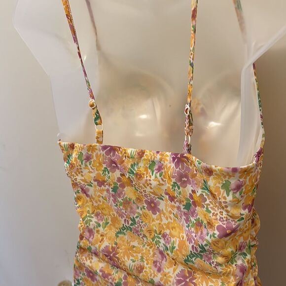 Almost Famous Floral Yellow Bodycon Dress Spring Easter Medium M NWT - Picture 9 of 9